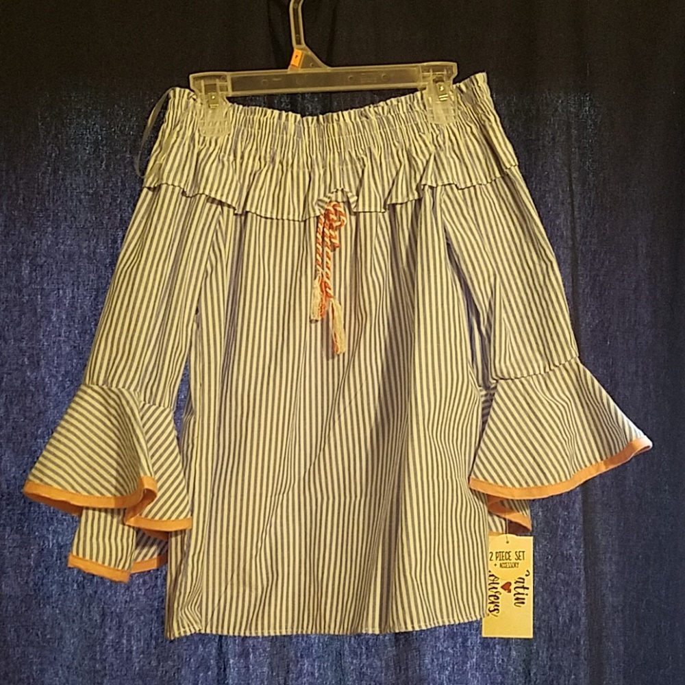 Girls ruffled shoulder blouse